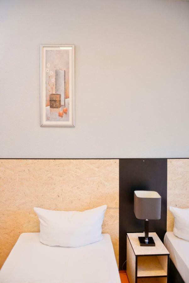 Lok Hostel Zossen Dış mekan fotoğraf