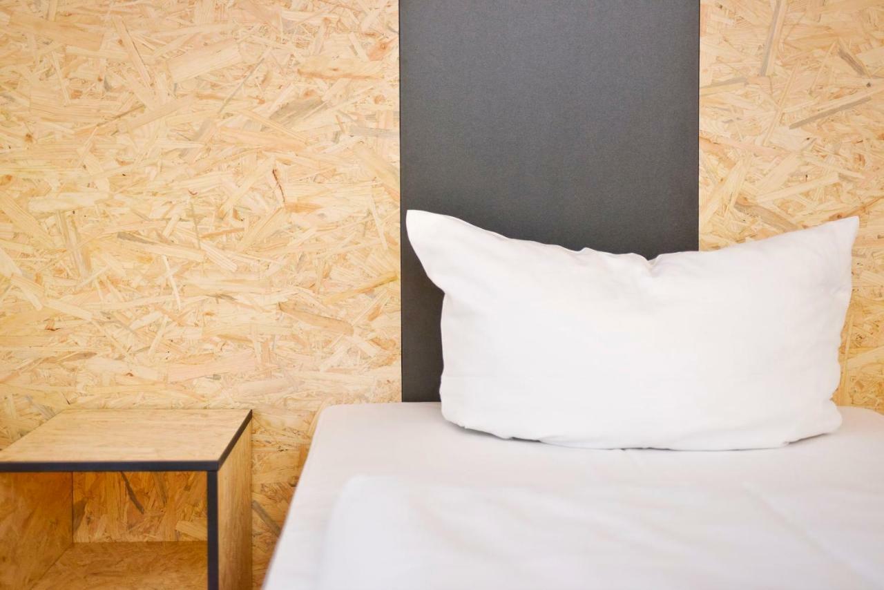 Lok Hostel Zossen Dış mekan fotoğraf
